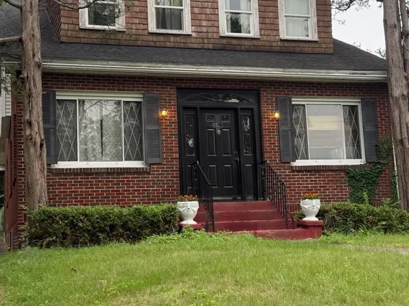 1513 Bouton Road, Troy, NY 12180