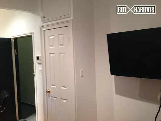 Rented by Citi Habitats | media 16