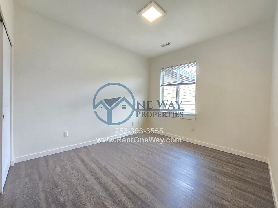 1st image of 1918 Grandview Dr W