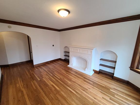 3rd image of 1113 S Oak Park Ave APT 3N