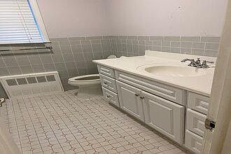 1st image of 59 Peterson Pl Floor 2