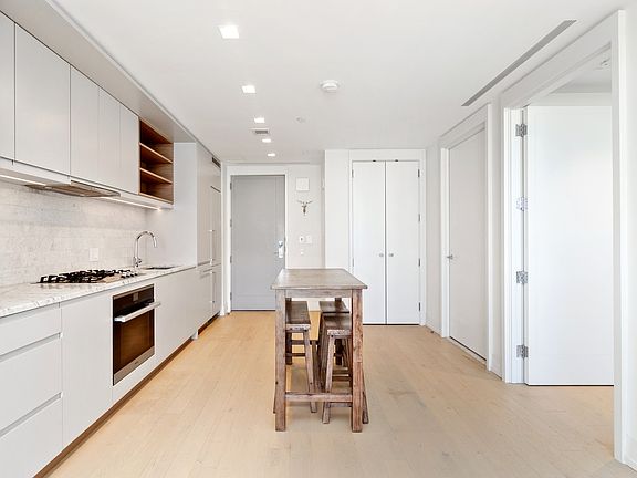 5th image of 550 Vanderbilt Ave APT 719