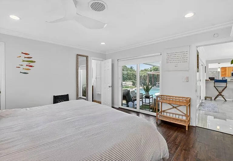 424 SW 7th Way — Photo 26