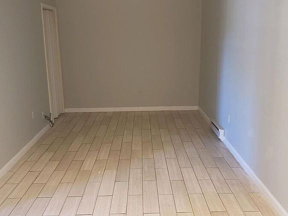 2nd image of 2231 Hanser Dr APT 8