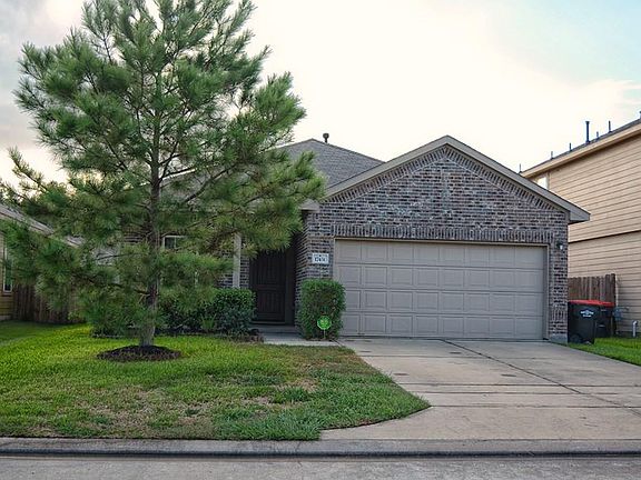 3rd image of 17431 Hayley Springs Ct