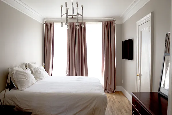 Sold by Compass | media 8