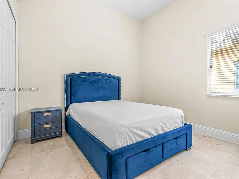 2665 NW 100th Ave — Photo 21