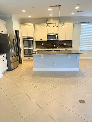 2062 Redbay Ave Photo 1