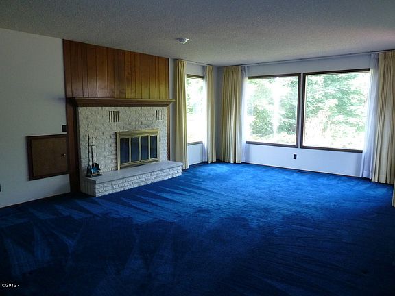 4th image of 2980 NE Mossy Ln