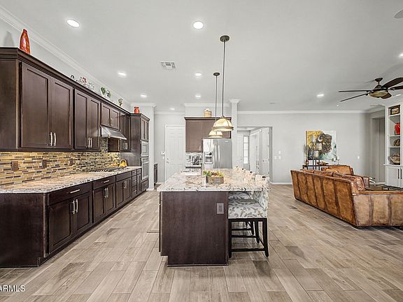 4th image of 3397 N ACACIA Way