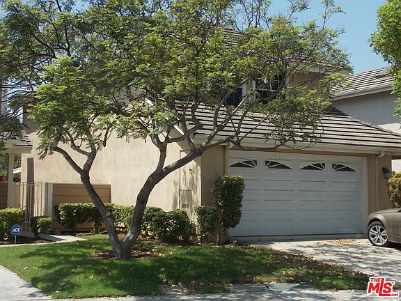 2nd image of 3736 Armitage Ave