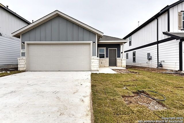 1st image of 10926 Willow View