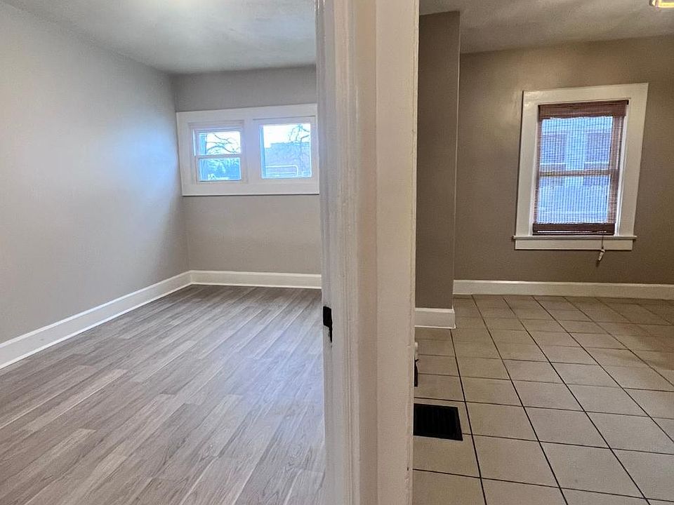 1st image of 305 N Bancroft St #305