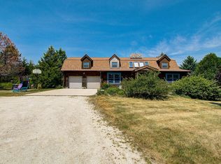1738 Decorah Rd, West Bend, WI 53095