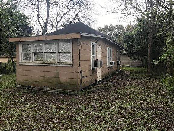 5th image of 420 5th Ave N