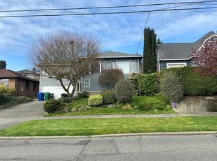 3217 37th Ave SW, Seattle, WA 98126