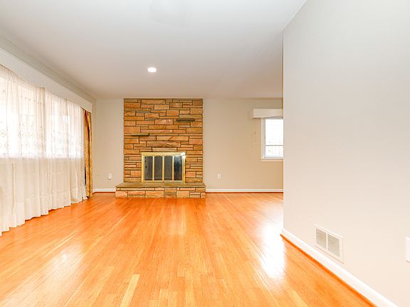 Main floor living room