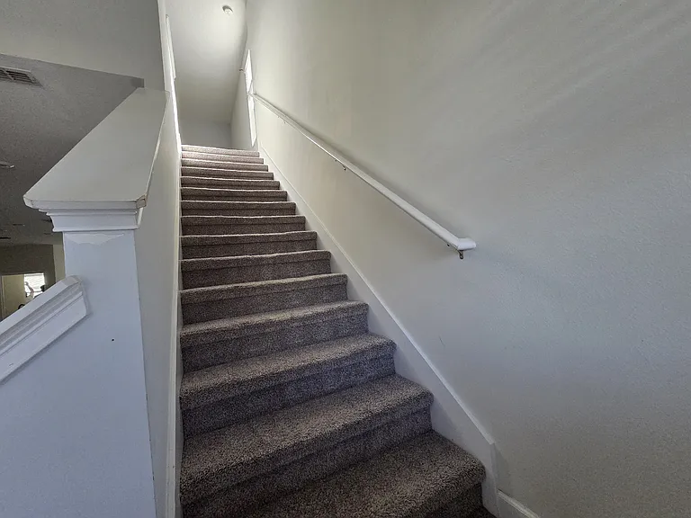 4618 Saint Bernard Dr — Photo 9
