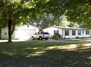 502 E Ludlow St, Rolling Prairie, IN 46371