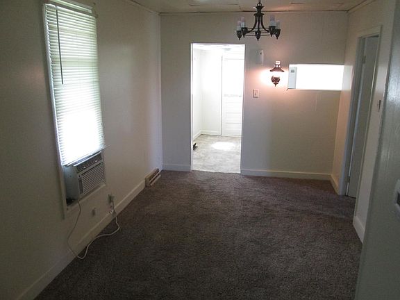 5th image of 1409 Park Ave