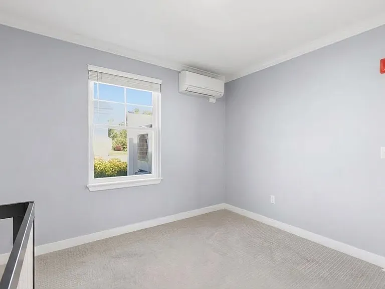 34 Mill Commons Dr #114 — Photo 11