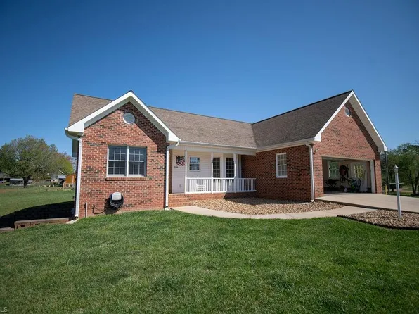 4106 Double B Trl, Hamptonville, NC 27020