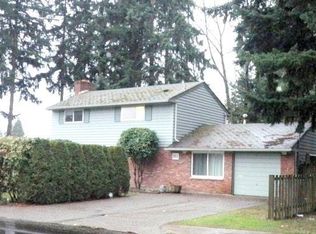 211 164th Ave SE, Bellevue, WA 98008