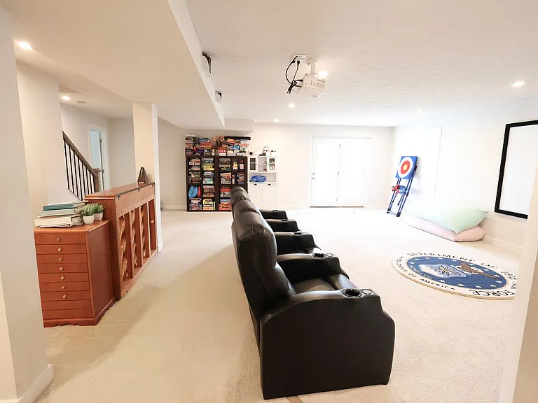 65 Mariner Dr — Photo 45
