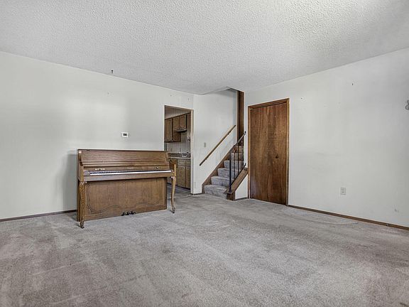 4th image of 4647 Lasky Ct