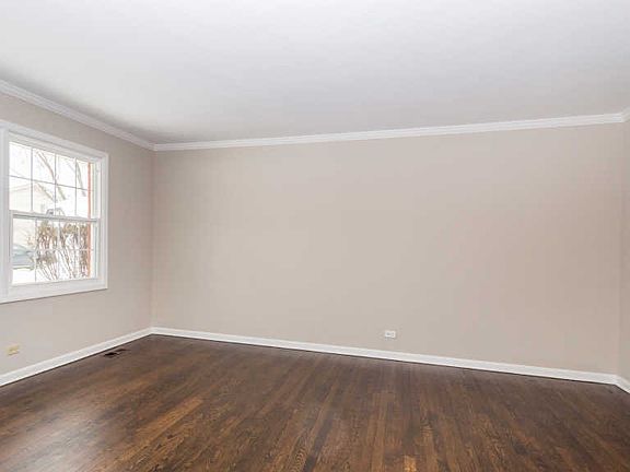 4th image of 3823 Eastwind Ct