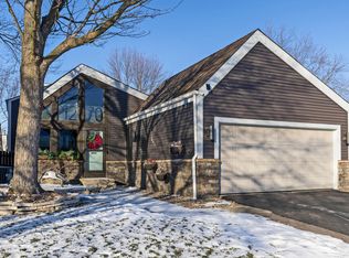 1270 Clement Dr, Columbus, OH 43085