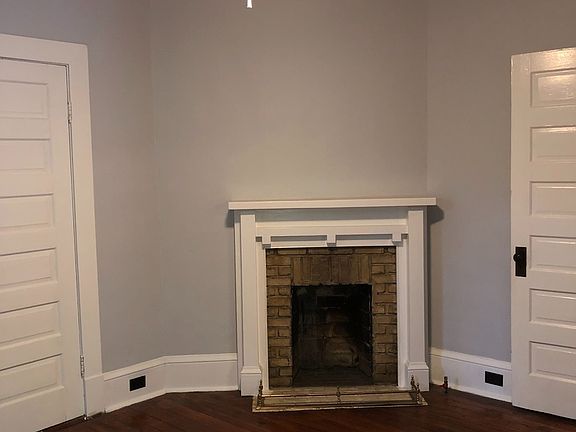 5th image of 1019 S Lawrence St
