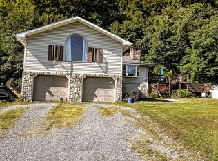199 Swartz Rd, Altoona, PA 16601
