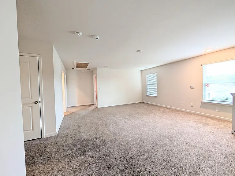 851 Woodland Farms Cir — Photo 35