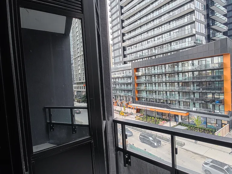 110 Broadway Ave #402S — Photo 31