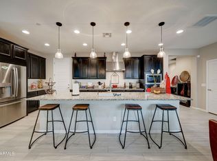 1693 S Wallrade Ln, Gilbert, AZ 85295