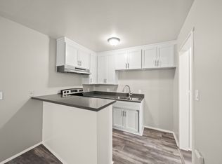 2159 Elm Ave., Long Beach, CA 90806