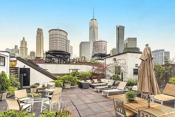 Sold by Corcoran | media 14