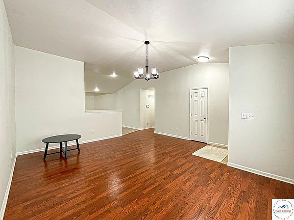 5th image of 14404 Eastern Ct