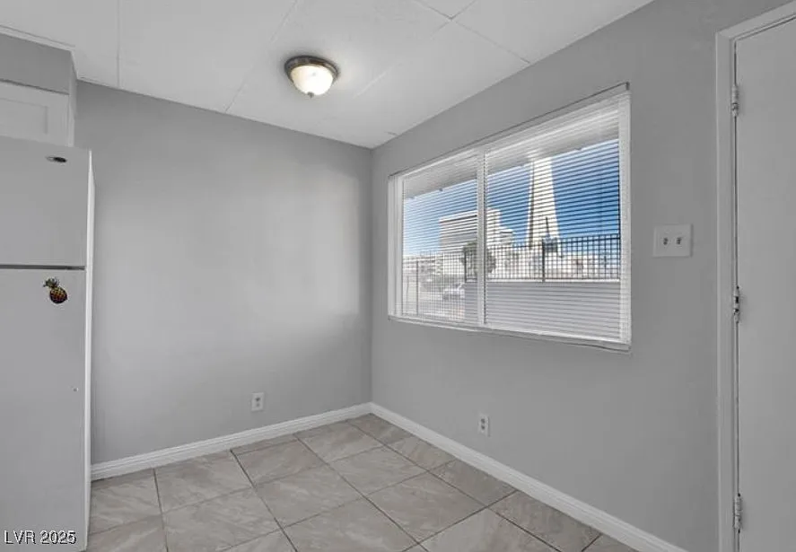 1 bed, 1.0 bath, 4570 sqft, $850 — Photo 4