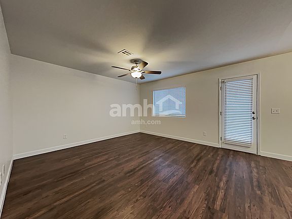 5th image of 5828 Wood Petal St