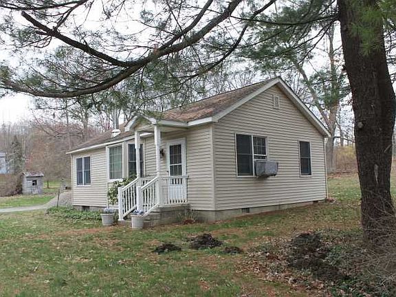 2nd image of 6 Deforest Ln
