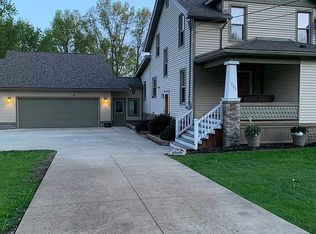 9088 Howland Springs Rd SE, Warren, OH 44484