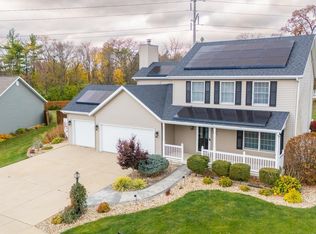 1953 Fieldstone, Washington, IL 61571