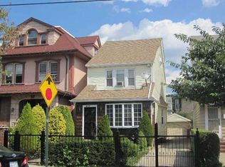 8507 112th St, Richmond Hill, NY 11418