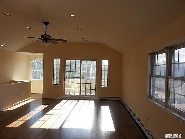 1st image of 535 W Chester St
