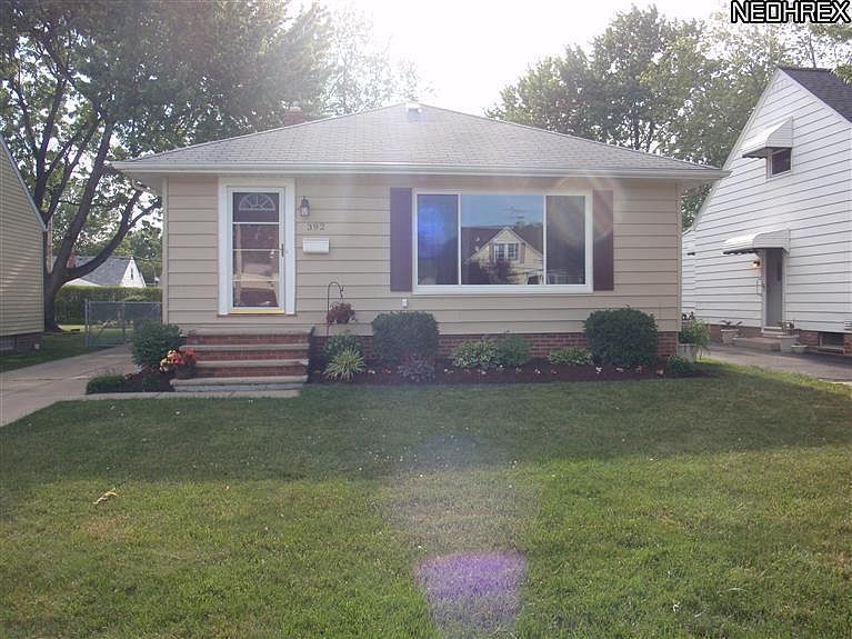 1st image of 392 Beechwood Dr