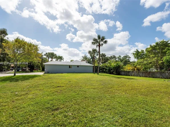 2449 SW 43rd Ter, Fort Lauderdale, FL 33317