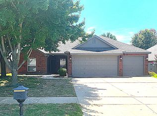 10006 E 98th St N, Owasso, OK 74055