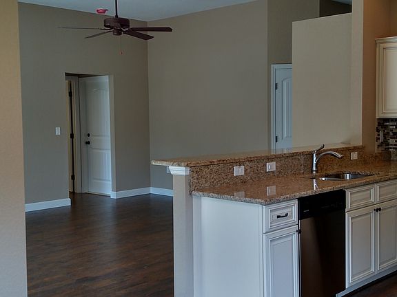 Kitchen/Dining/FamilyRm